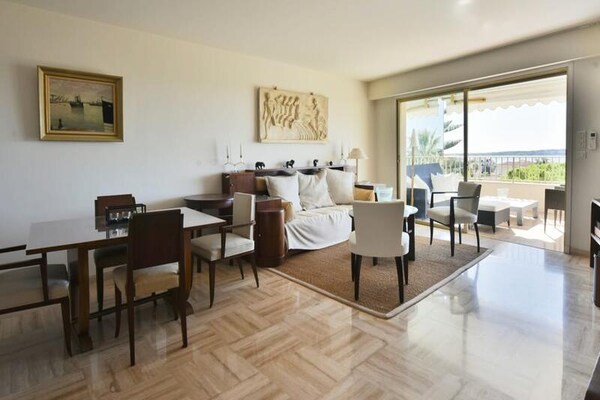Licht appartement met 2 suites, zwembad en zeezicht nabij centrum Cannes - thumbnail 3