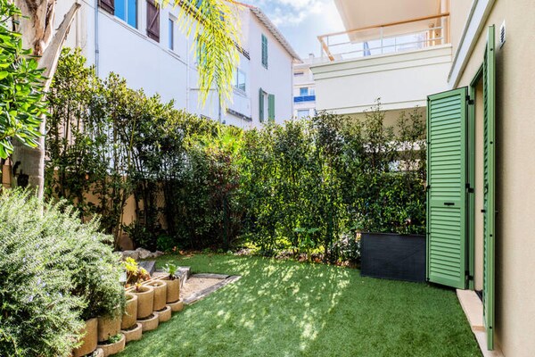 Luxe appartement Palm Beach Cannes: privétuin, zwembad & strand op loopafstand - thumbnail 4
