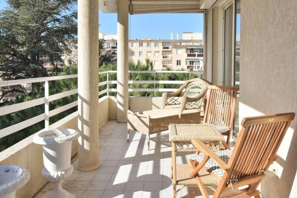 Elegant appartement in Cannes met zwembad en adembenemend zeezicht - thumbnail 4
