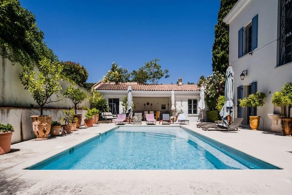 Ruim appartement in Antibes voor 10 personen nabij het strand - thumbnail 2
