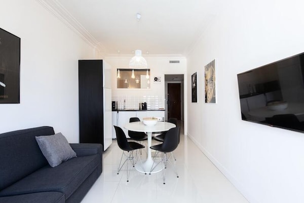 Modern appartement op 50 meter van de Croisette in Cannes - thumbnail 1