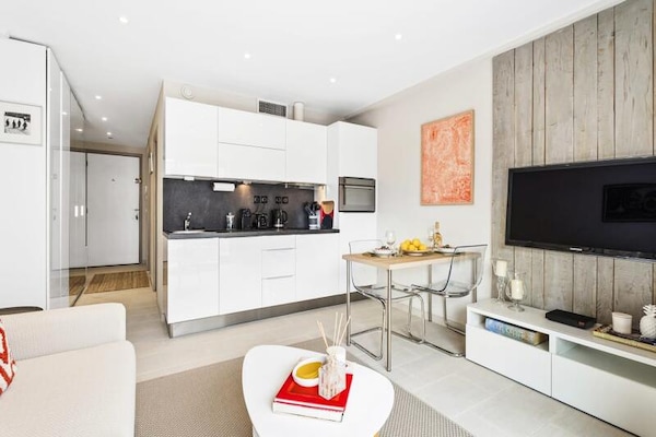 Modern appartement met terras, vlak bij de Croisette in Cannes - thumbnail 2