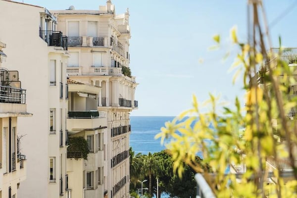 Modern appartement met terras, vlak bij de Croisette in Cannes - thumbnail 6