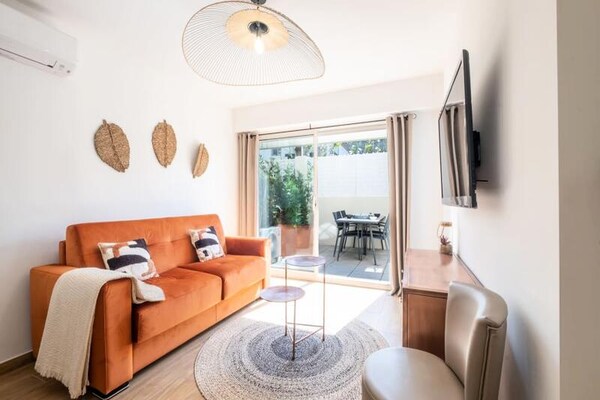 Résidence Appartement Avec Piscine R&eacute;sidentiel - Palm Beach Cannes