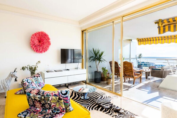 Luxe appartement met panoramisch zeezicht en zwembad in Cannes - thumbnail 5