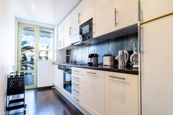 Panoramisch zeezicht appartement voor 6 personen in Cannes Palm Beach - thumbnail 4