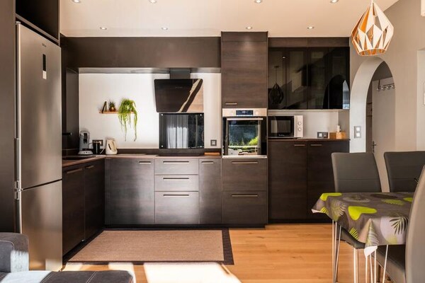 Licht appartement met terras, op 15 minuten lopen van het Palais - thumbnail 5