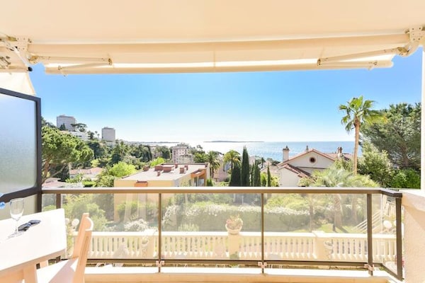 Appartement Cannes la Bocca met zeezicht, zwembad en garage - thumbnail 1