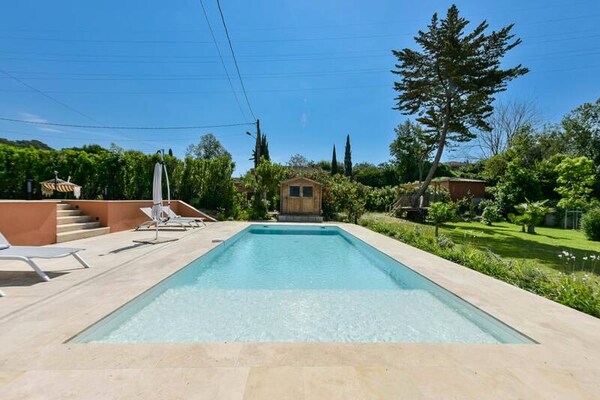 Luxe villa met 6 slaapkamers, privézwembad en tuin in Mougins - thumbnail 2