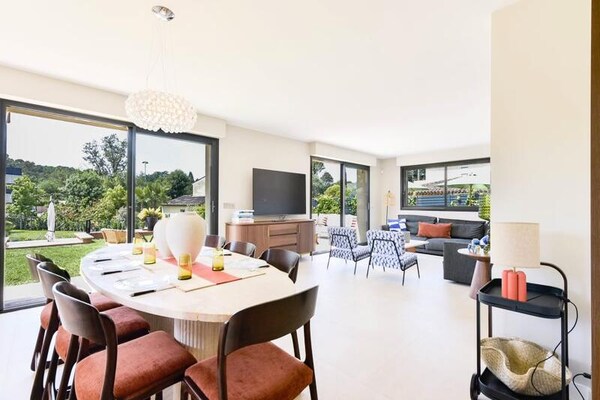 Luxe villa met 6 slaapkamers, privézwembad en tuin in Mougins - thumbnail 3