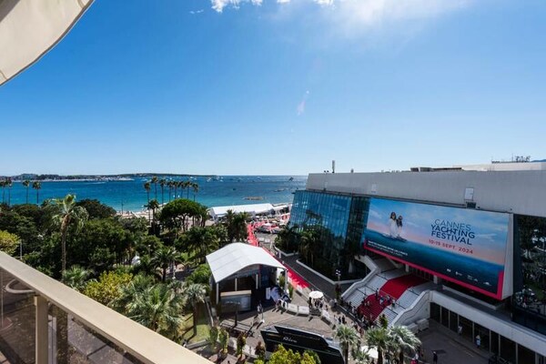 Appartement Croisette: 55m² met zeezicht, tegenover Palais des Festivals - thumbnail 1
