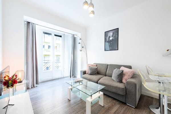 Appartement voor 4 in centrum Cannes, op 3 minuten van het strand - thumbnail 1