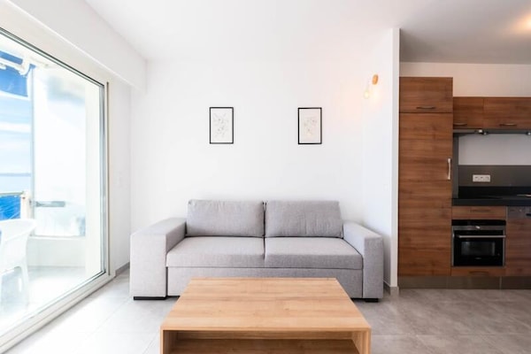 Front de Mer Cannes: Appartement met Zeezicht op 4 Personen - thumbnail 5