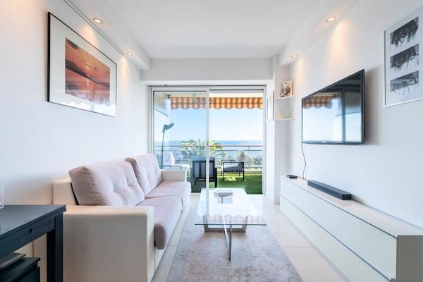 Elegant appartement met zeezicht, zwembad en privépad naar strand - thumbnail 2