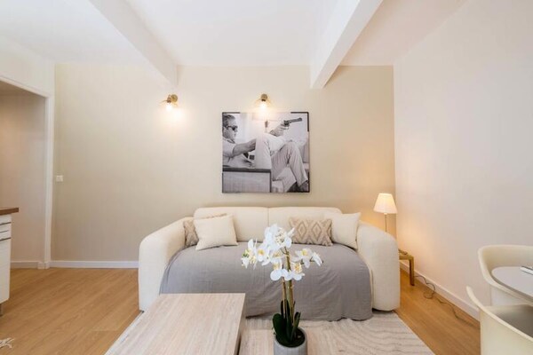 Résidence 2p Rez-de-jardin Au Calme – Appartement met tuin in Cannes - thumbnail 3