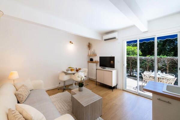 Résidence 2p Rez-de-jardin Au Calme – Appartement met tuin in Cannes - thumbnail 6