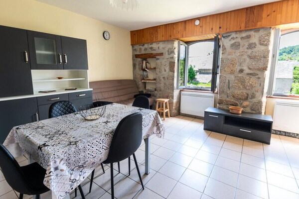 Historisch appartement in pastorie Grandvals met tuin, 5 personen - thumbnail 3