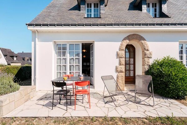 Ruim vakantiehuis voor 9 personen met tuin in Carnac, vlakbij het strand - thumbnail 1