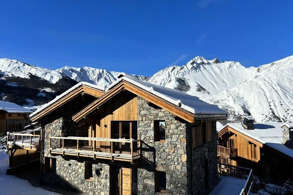 Chalet TaÏga: Luxe 14-persoons chalet in Saint Martin de Belleville - thumbnail 2