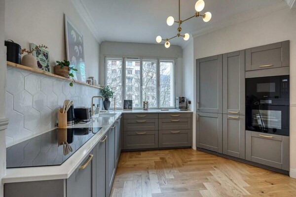 Luxe appartement 92m² met Alpenzicht & parkzicht in centrum Grenoble - thumbnail 5