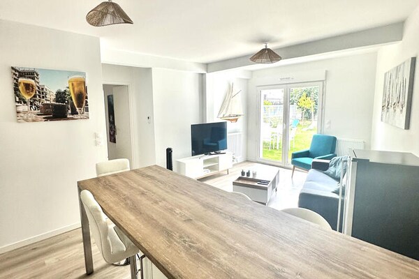 Licht appartement met tuin op loopafstand van haven La Rochelle - thumbnail 3