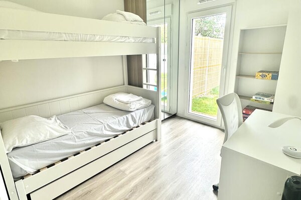 Licht appartement met tuin op loopafstand van haven La Rochelle - thumbnail 5