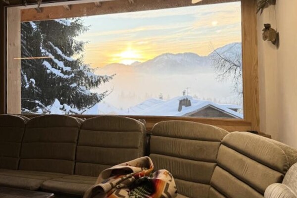 Chalet L'Outa: Ruim 220m² chalet voor 10 personen in Notre-Dame-de-Bellecombe - thumbnail 2