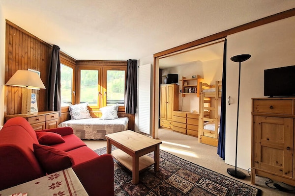 Ski-in/ski-out appartement in La Daille, Val d'Isère - thumbnail 3