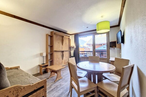 Zonnig studio-appartement op de eerste verdieping met balkon in Val d'Isère - thumbnail 3