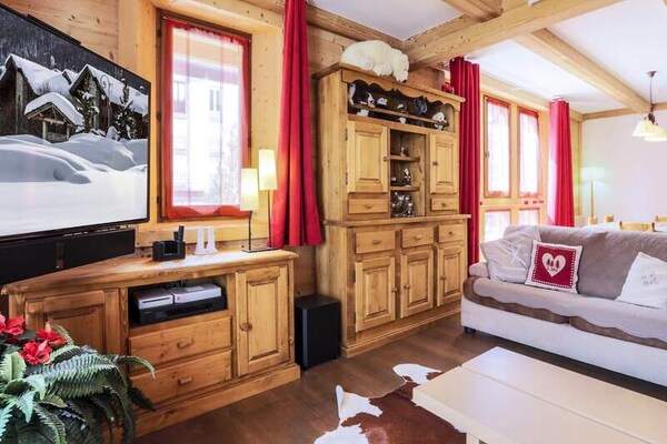 Elegant 4-persoons appartement op 200m van de piste in Val d'Isère - thumbnail 6