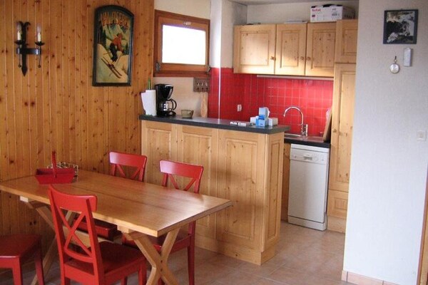 Knus appartement in Chinaillon, 450m van skilift en midden in het dorp - thumbnail 1