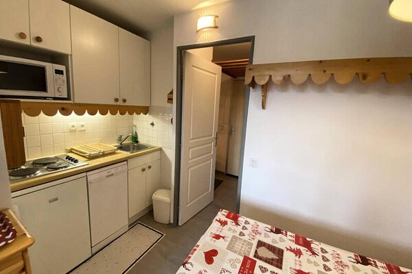 Knus appartement op 100m van de piste in Risoul 1850 voor 6 personen - thumbnail 6