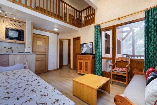 Duplexappartement direct aan de piste in Val d'Isère voor 8 personen - thumbnail 5
