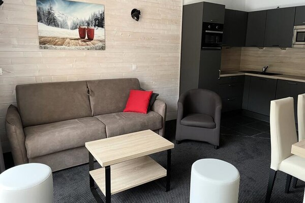 Appartement 50m² op de piste in Les Eaux-Bonnes met zwembad, 7 personen - thumbnail 1
