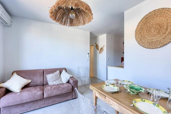 Licht appartement in Bandol met balkon, op loopafstand van strand en haven - thumbnail 3