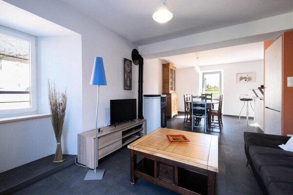 Ruim appartement voor 6 in Saint-Amans met terras en gemeenschappelijk zwembad - thumbnail 1