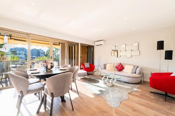 Licht appartement in Cannes met zeezicht, vlakbij het strand - thumbnail 1