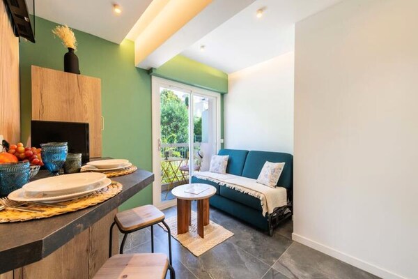 Stijlvol appartement met 2 balkons, 8 minuten van het strand in Cannes - thumbnail 4