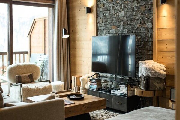 Duplex voor 10 personen in Saint-Sorlin-d'Arves met panoramisch uitzicht op de Aiguilles - thumbnail 1