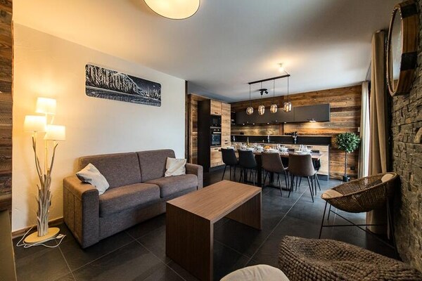 Rustiek appartement voor 8 personen met terras nabij de pistes in Saint-Sorlin-d'Arves - thumbnail 2