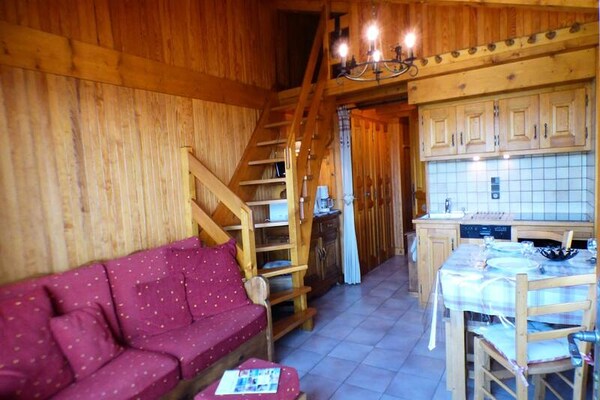 Knus appartement op de top van Les Saisies met panoramisch uitzicht - thumbnail 1
