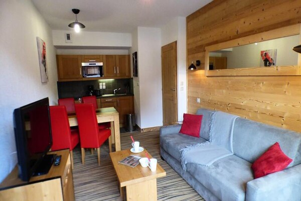 Knus appartement op 1 km van Les Saisies met zwembad en zuidbalkon - thumbnail 1