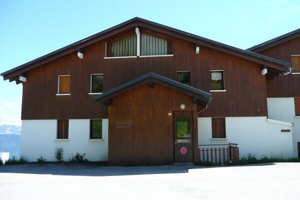 Zonnig studio-appartement met panoramisch uitzicht op Mont Bisanne in Les Saisies - thumbnail 6