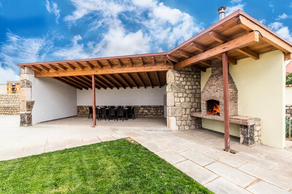 Ruime 4-slaapkamer villa met tuin in Villadiego, vlakbij Burgos - thumbnail 4