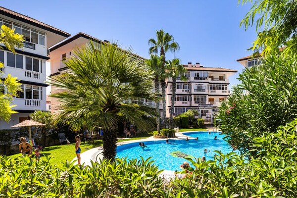 Zonovergoten appartement op 500 meter van het strand van La Mata - thumbnail 3