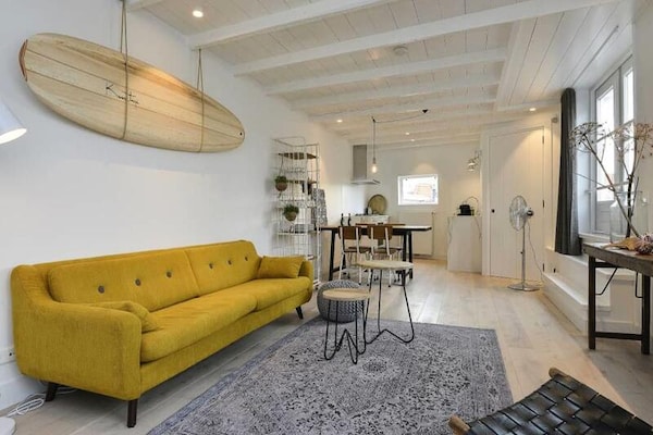 Modern appartement met twee slaapkamers op 150 meter van het strand van Zandvoort - thumbnail 2
