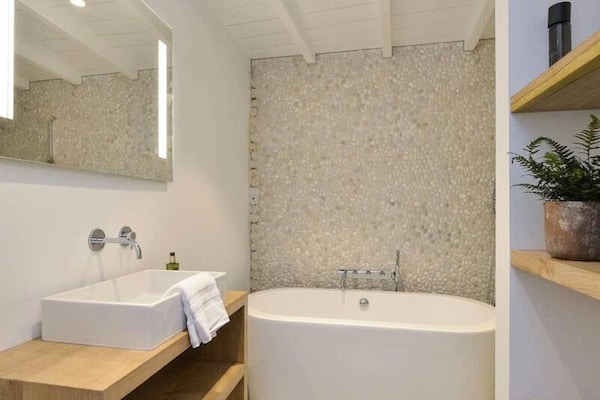 Modern appartement met twee slaapkamers op 150 meter van het strand van Zandvoort - thumbnail 5