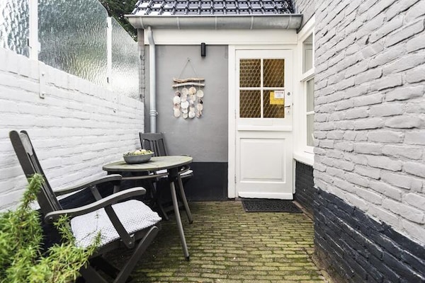 Tiny House in Monumentaal Pand op 5 Minuten van Zandvoort Strand - thumbnail 3