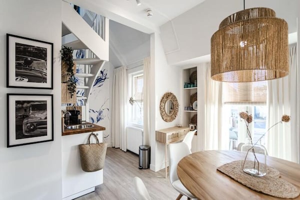 South Beach House 4: Modern duplexappartement op 3 minuten van het strand van Zandvoort - thumbnail 2