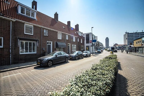 Bamboa Studio: modern strandappartement in hartje Zandvoort - thumbnail 5